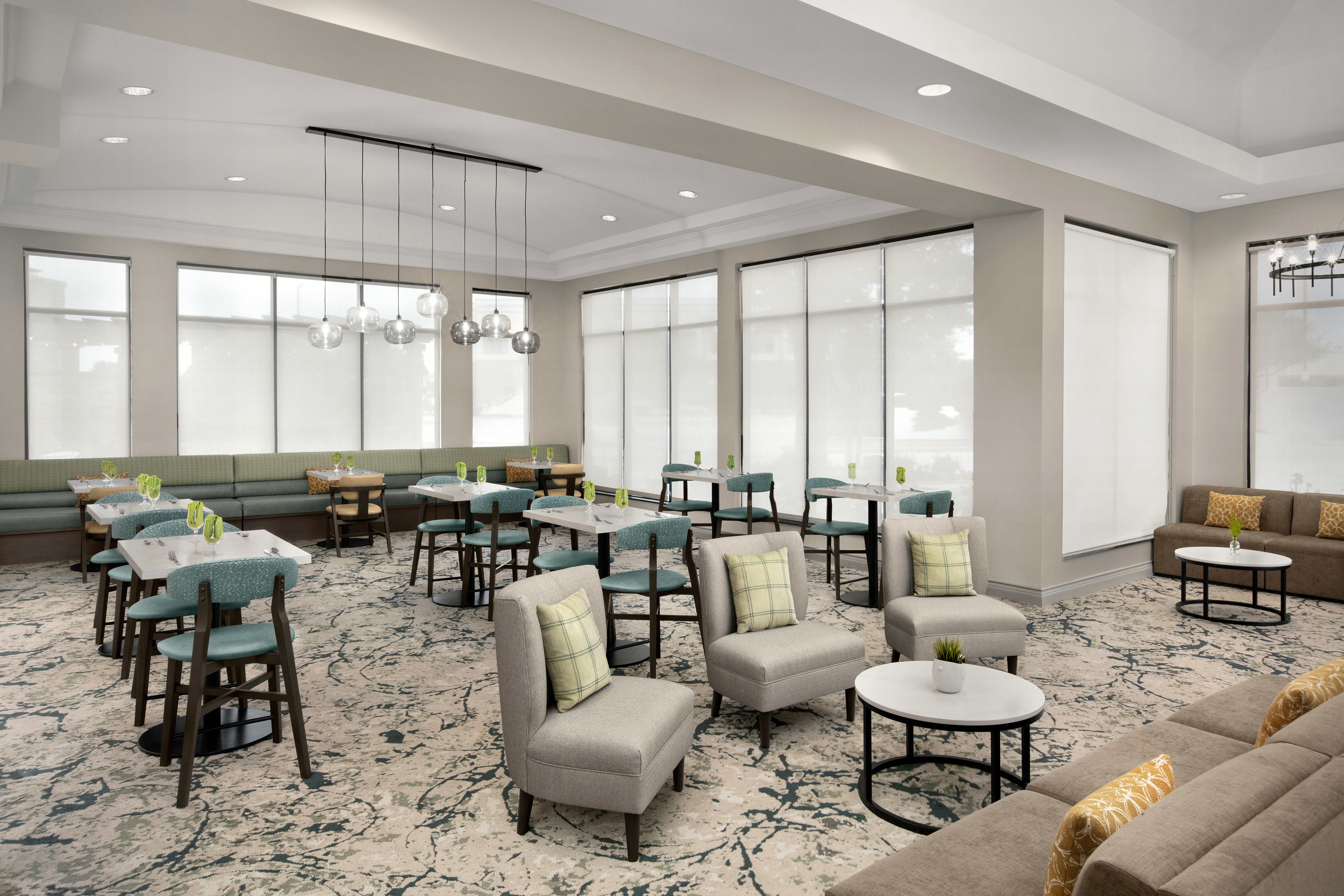 Hilton Garden Inn Dallas-Lewisville 40/79