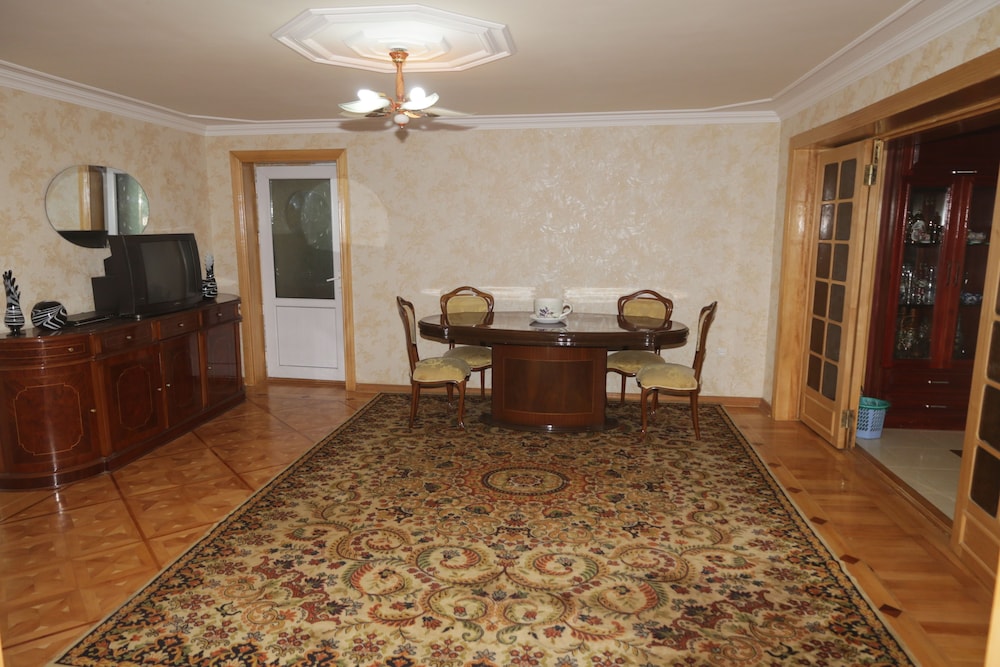 Guest House Caucasus 2/48