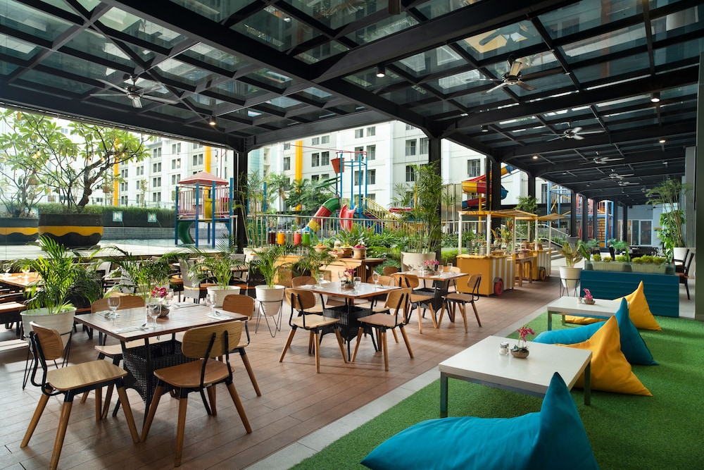 Vega Hotel Gading Serpong 41/65