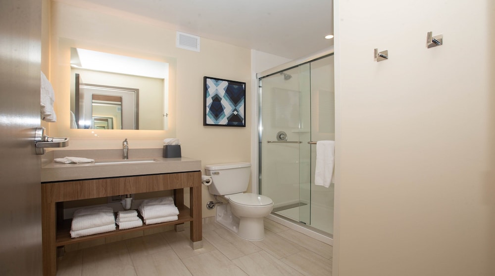Candlewood Suites Cleveland South Independence 16/47