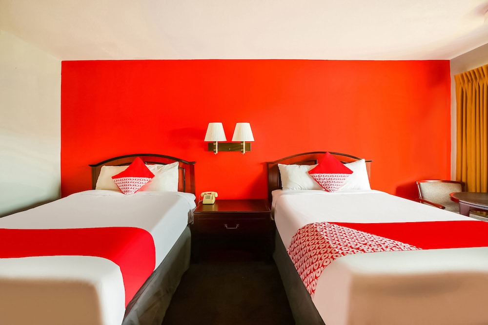 OYO Hotel Texarkana North Heights AR Hwy I-30 16/31