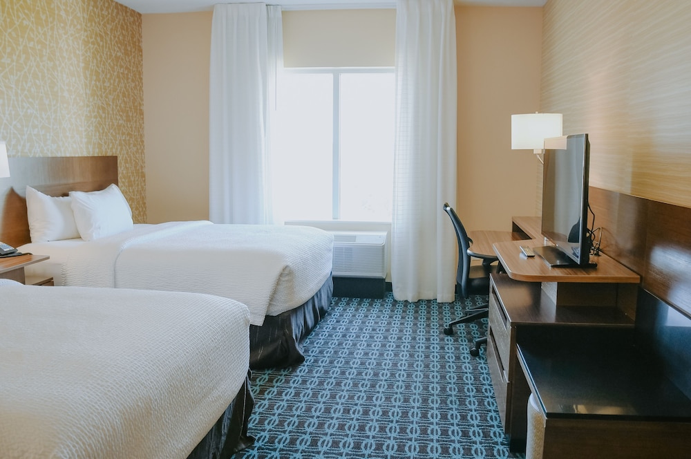 Fairfield Inn And Suites By Marriott Lincoln Airport 10/45