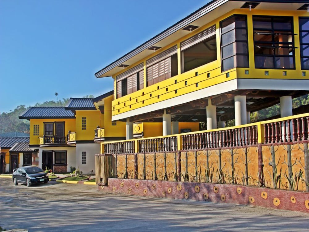 Costa Villa Beach Resort 3/34