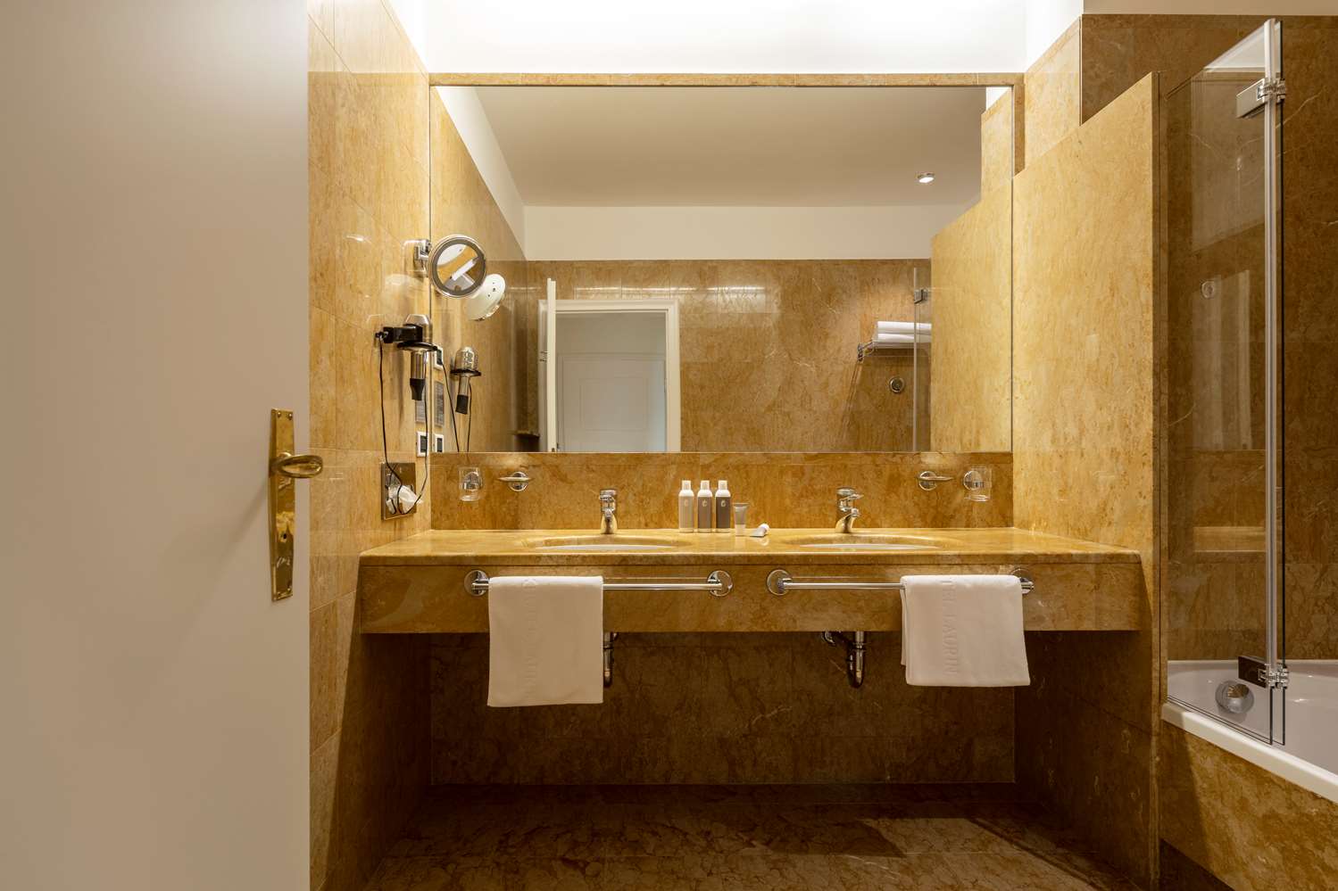 Parkhotel Laurin, WorldHotels Elite 26/26