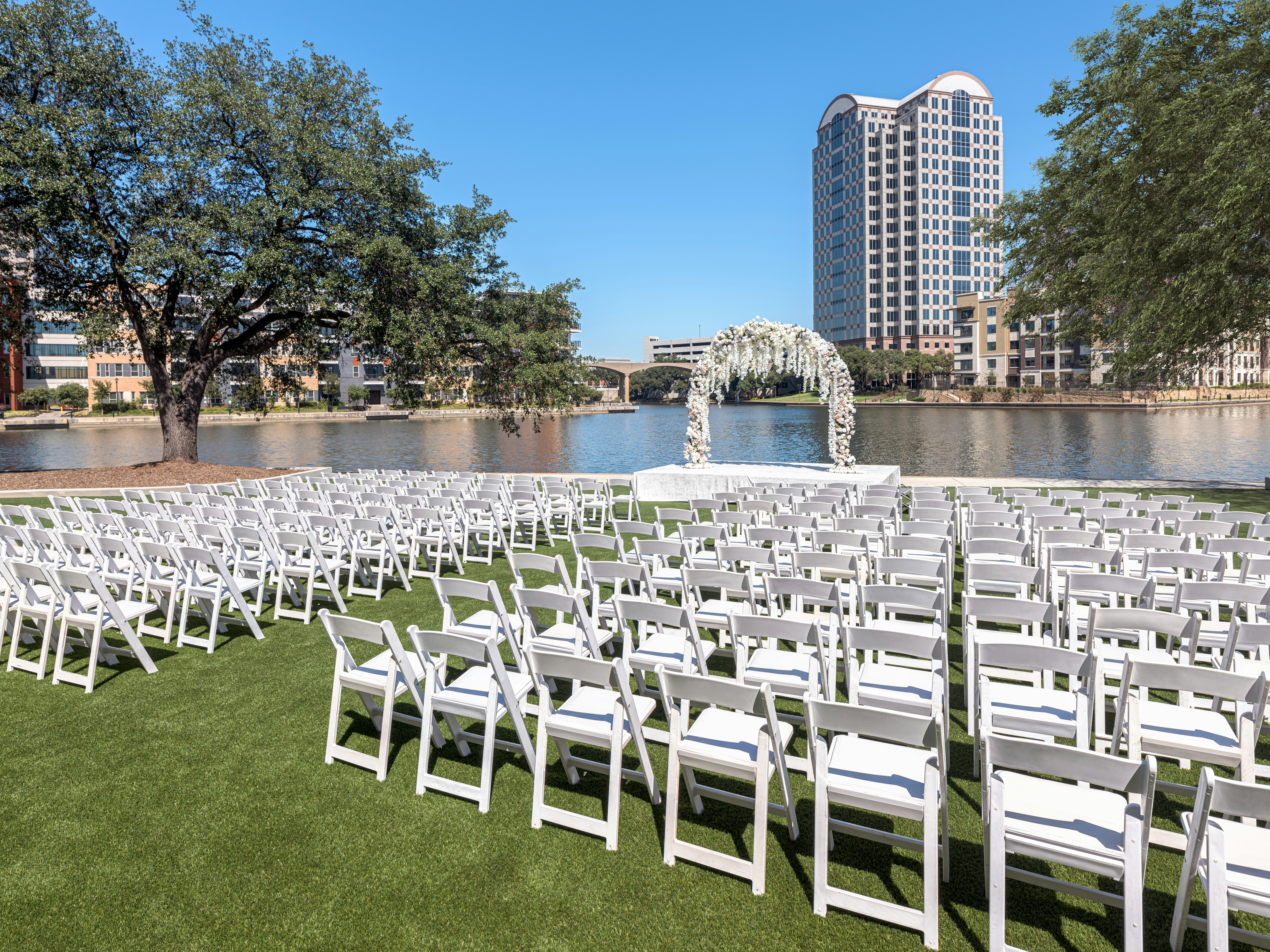 Omni Las Colinas Hotel 46/50