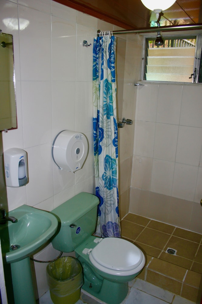 Central Boquete Hotel 46/50