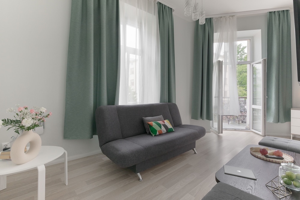Platinum Aparthotel 42/73
