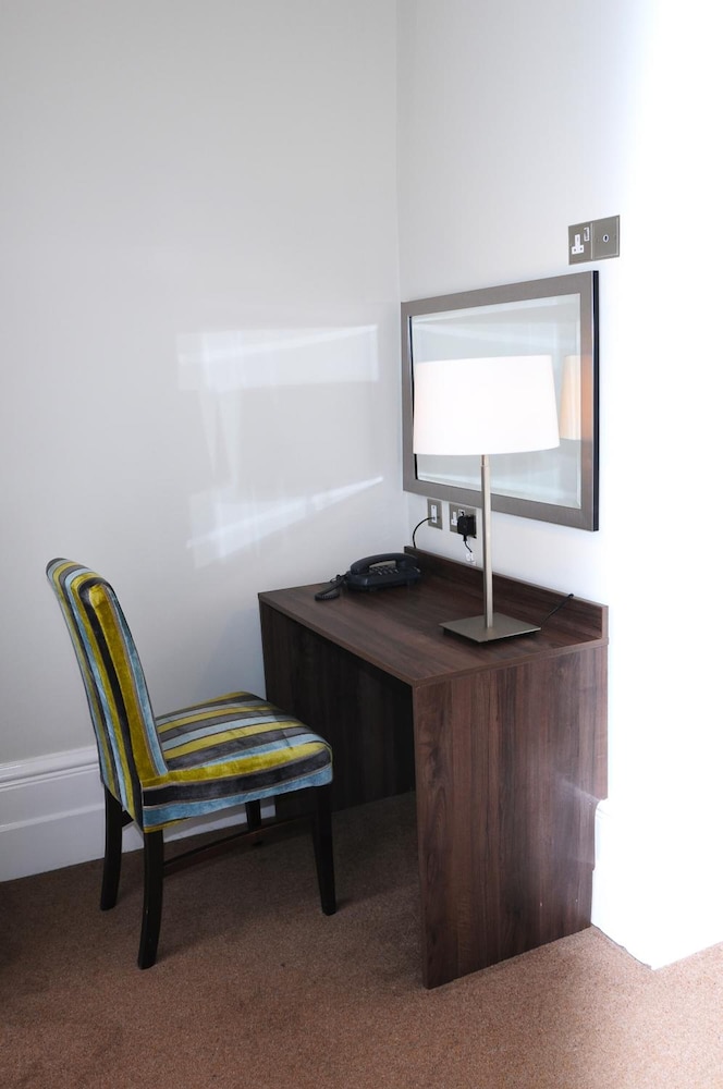 Hyde Park Boutique Hotel 37/44