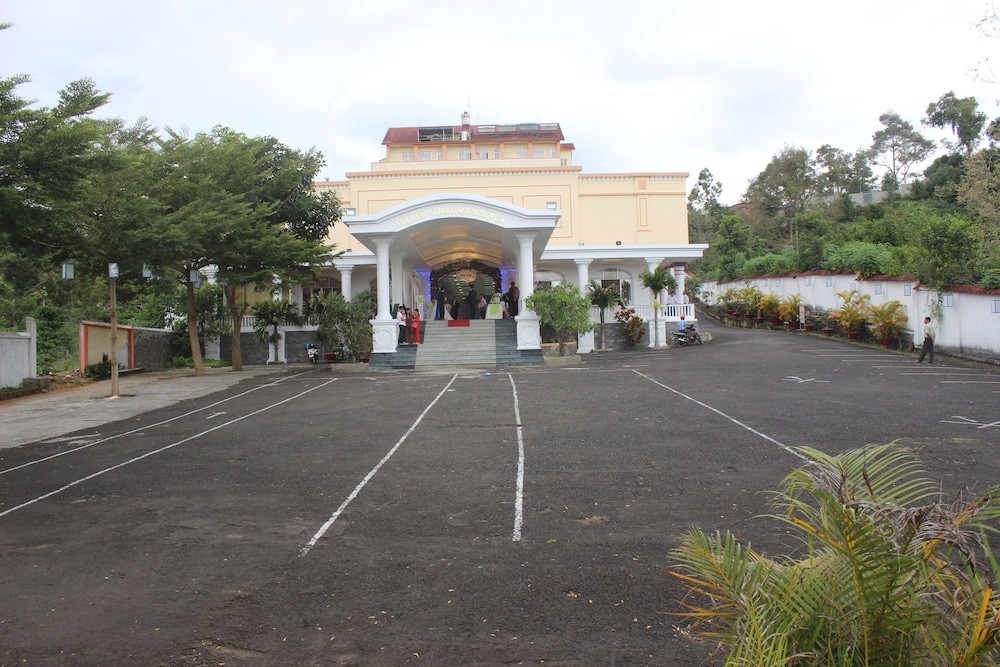 Memories Hotel And Restaurant 29/37