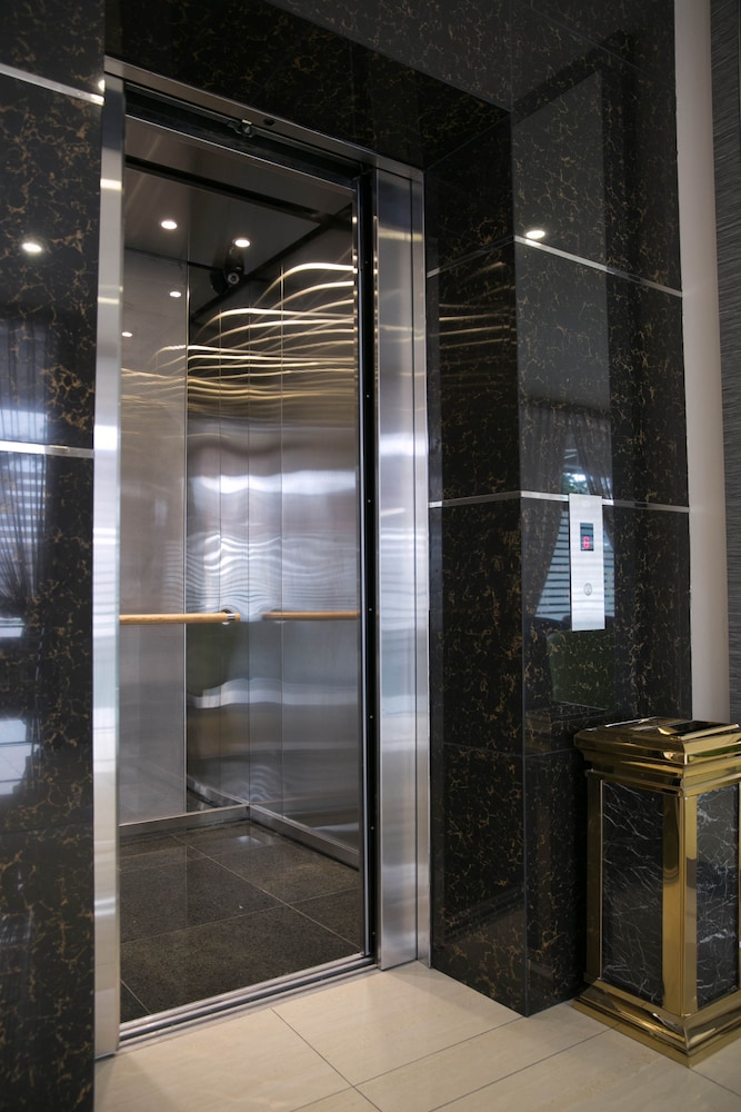 GL Hotel 32/39
