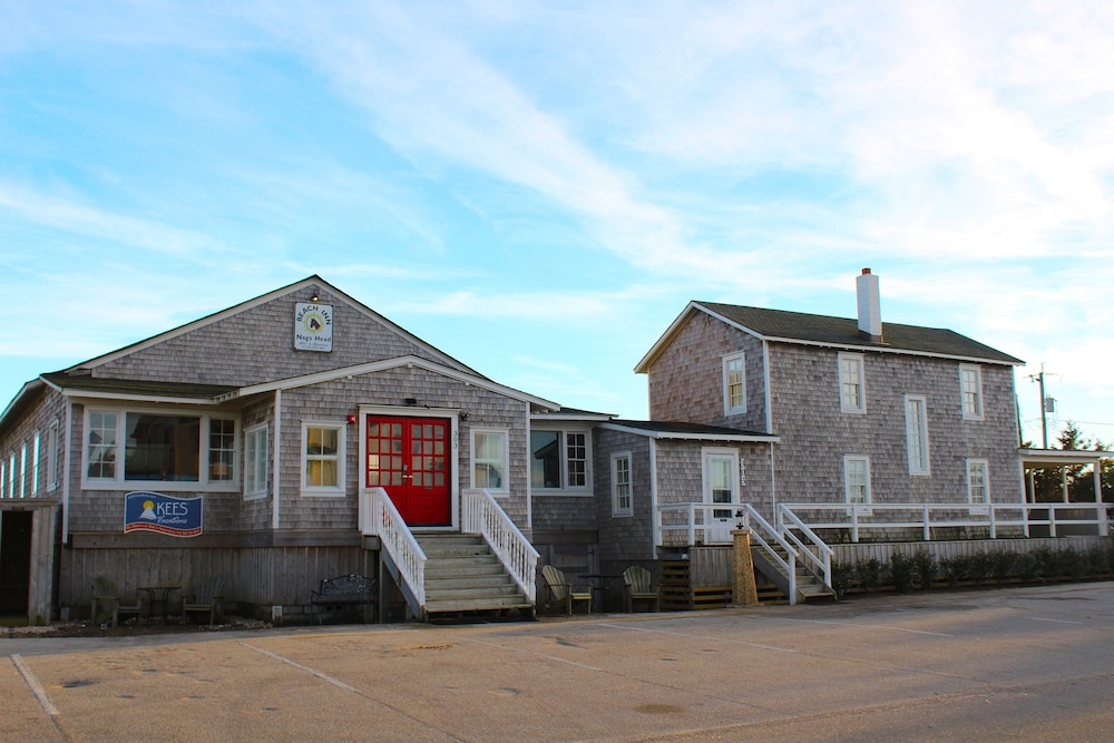 Nags Head Beach Inn by KEES Vacations 5/54