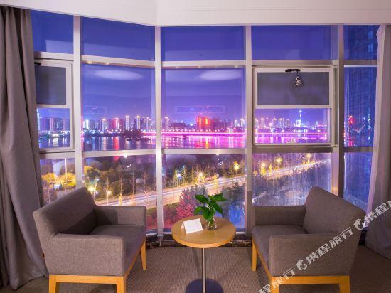 Yitel Linyi Binhe Avenue 27/50