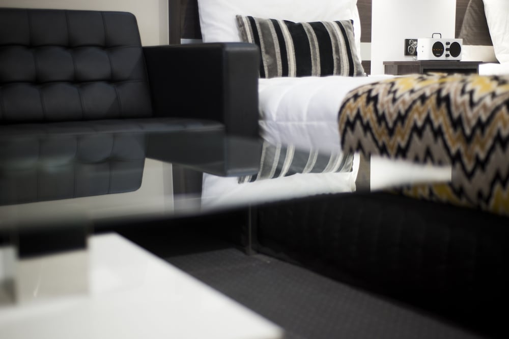 The Abbey Motor Inn 37/44