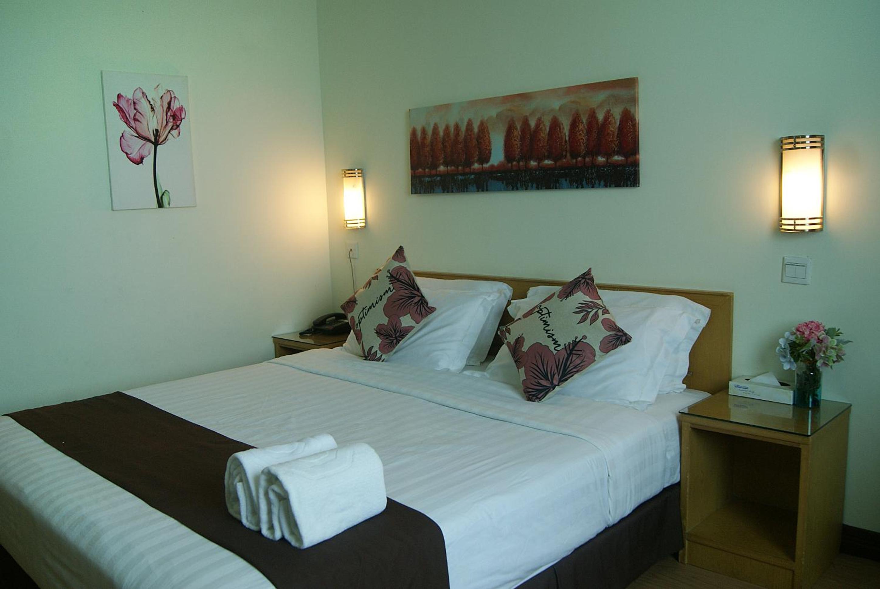 Tang Dynasty Park Hotel 12/50