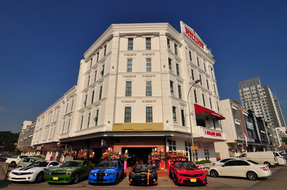 1 Million Hotel 68/75