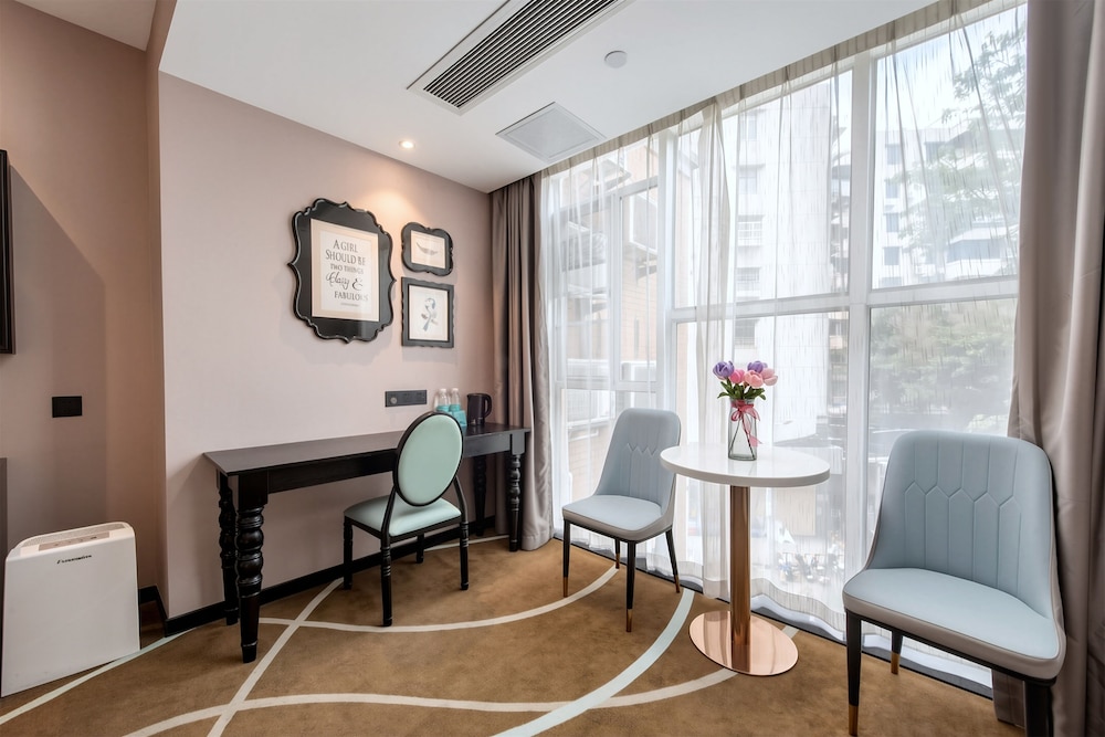 Pazhou XANA Deluxe International Hotel (Changgang Subway Metro Station Branch) 30/50