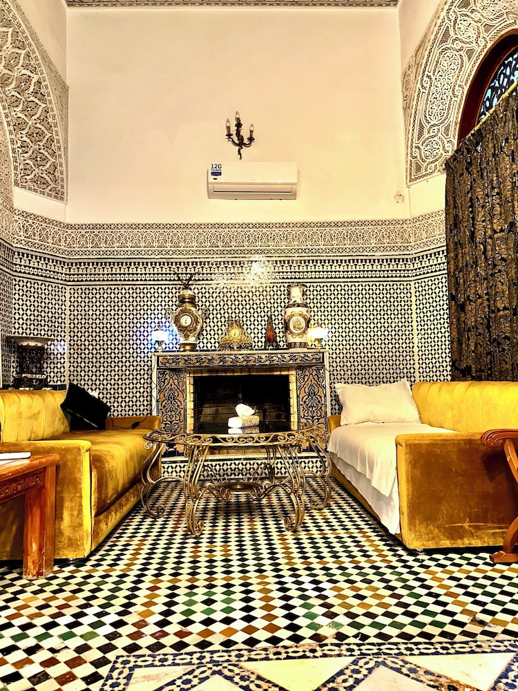 Riad Damia 9/49
