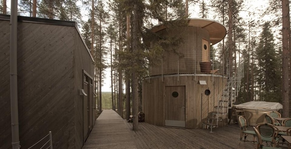 Treehotel (ex Brittas Pensionat) 24/39