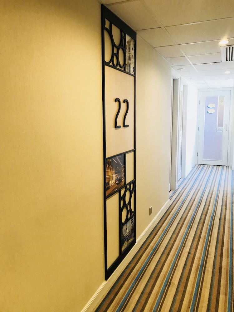 West Hotel photo2