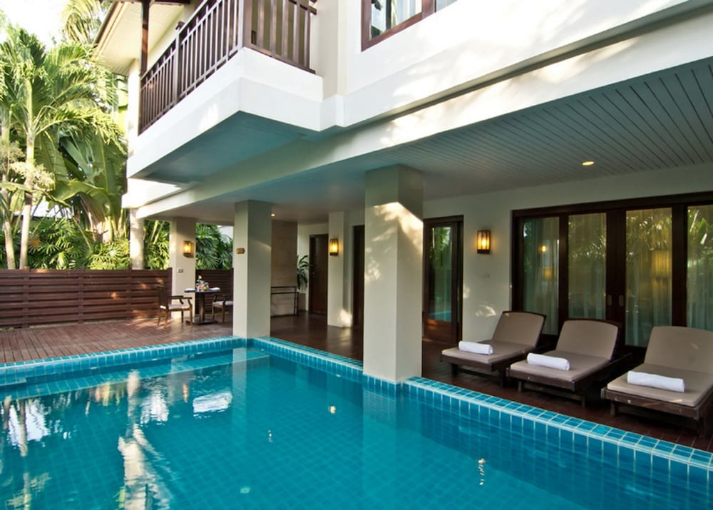 Ravindra Beach Resort and Spa 33/76
