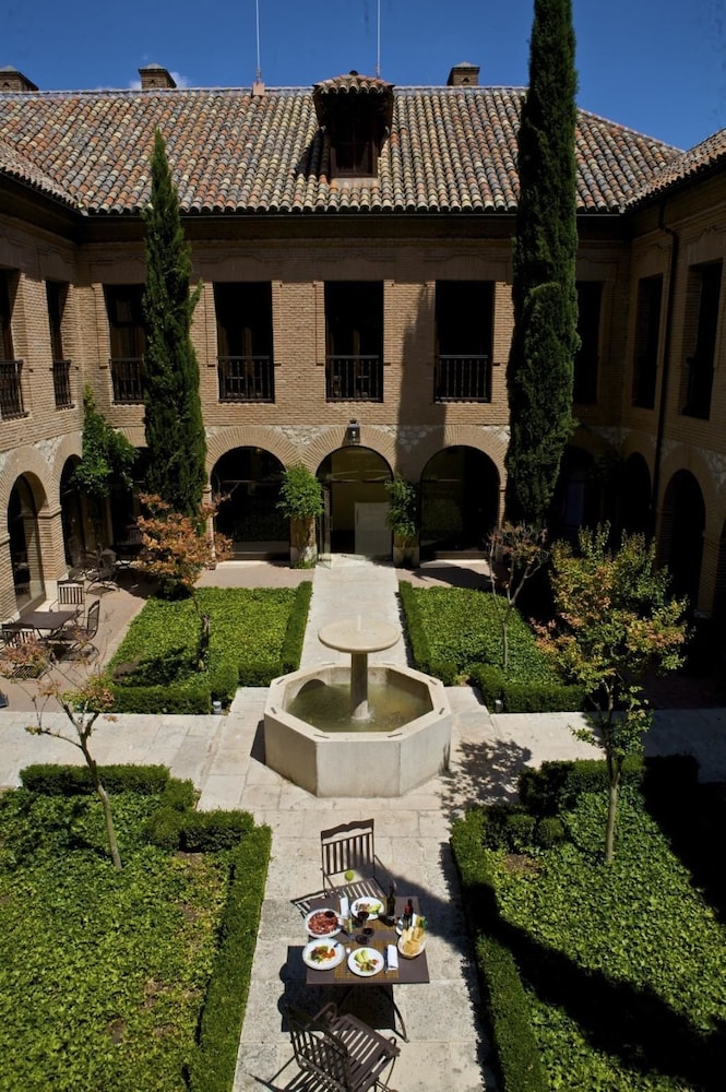 Parador de Chinchon 37/48