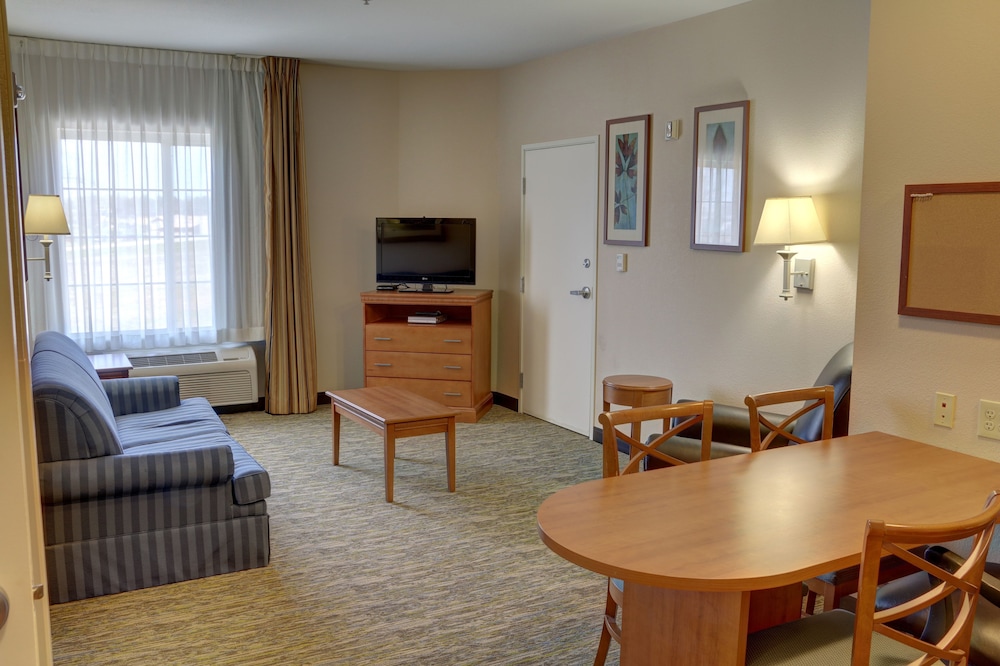 Candlewood Suites Texarkana 35/53