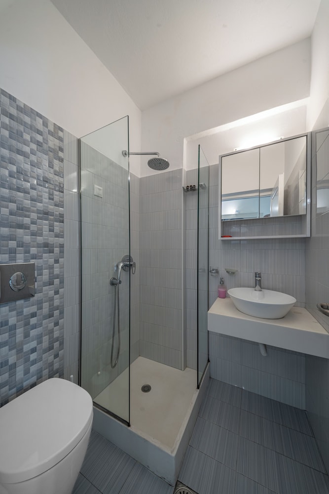 Ersi Villas 46/50