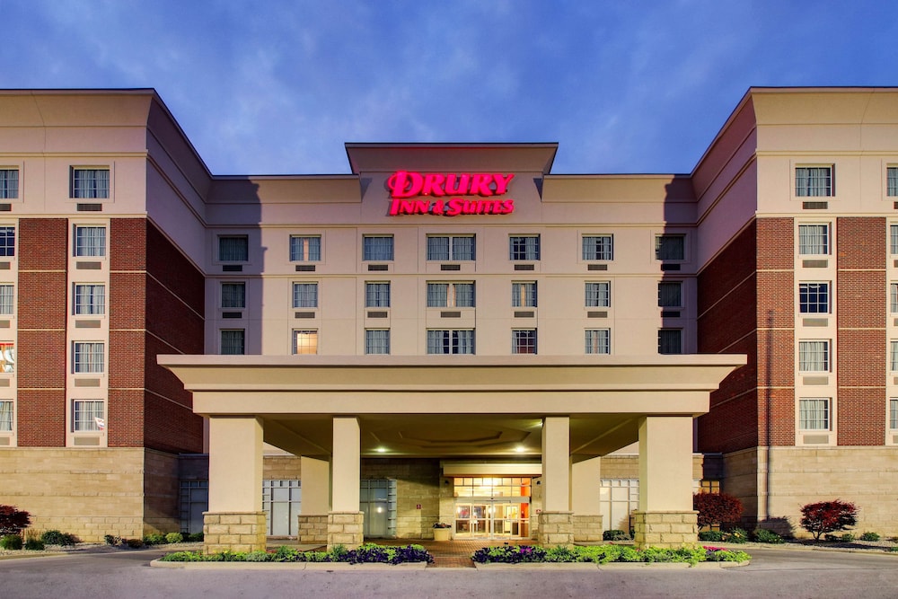 Drury Inn and Suites Findlay 2/50