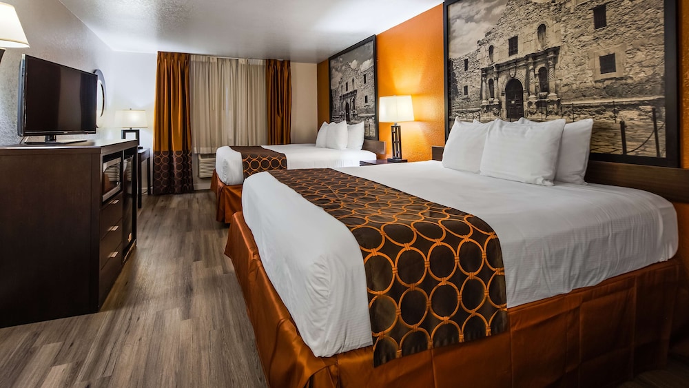 Surestay Plus Hotel By Best Western San Antonio North 281 N 10/28