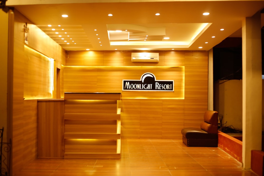 Moonlight Resort 7/34