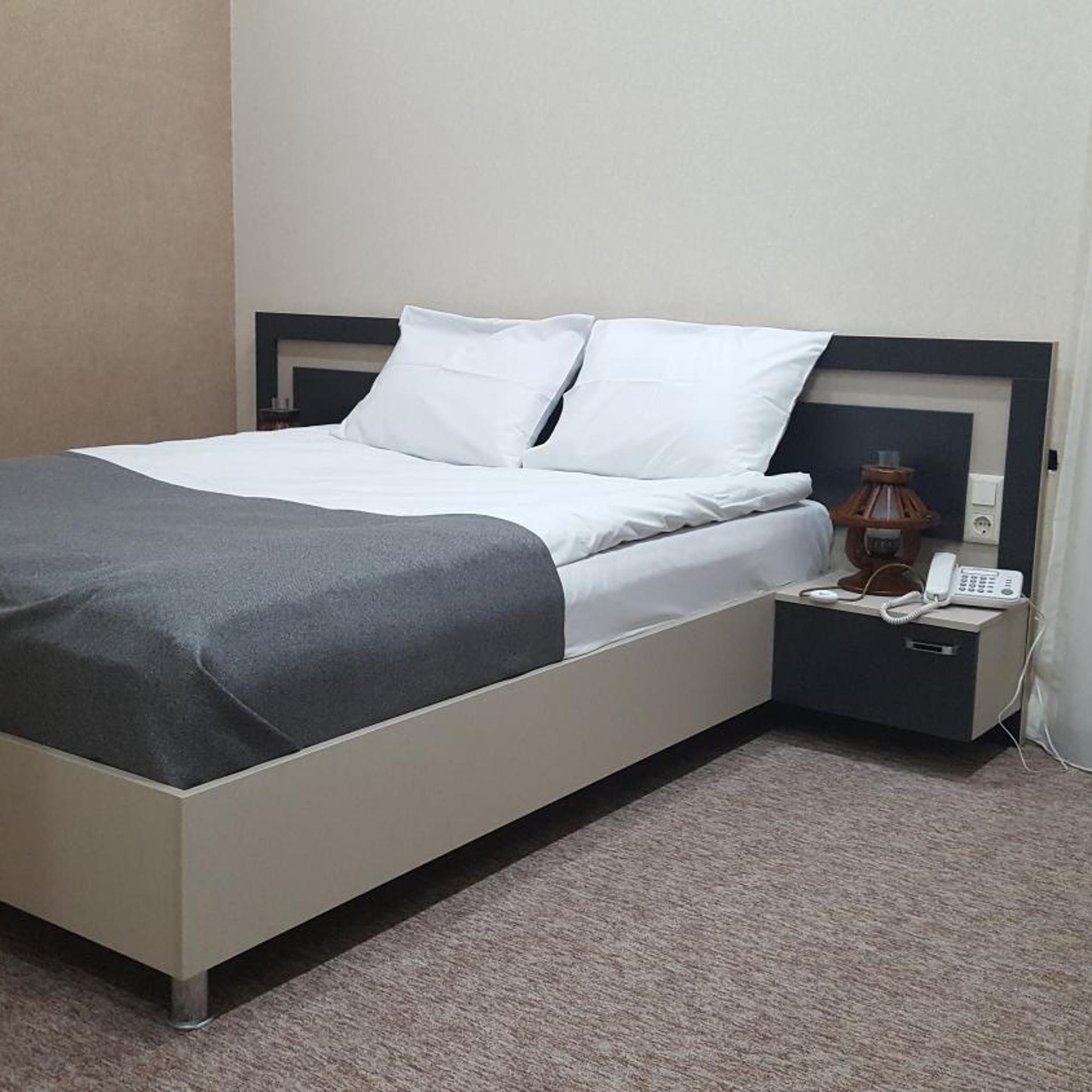 غرفة بسرير مزدوج بشرفة، Hotel Liel 4/10