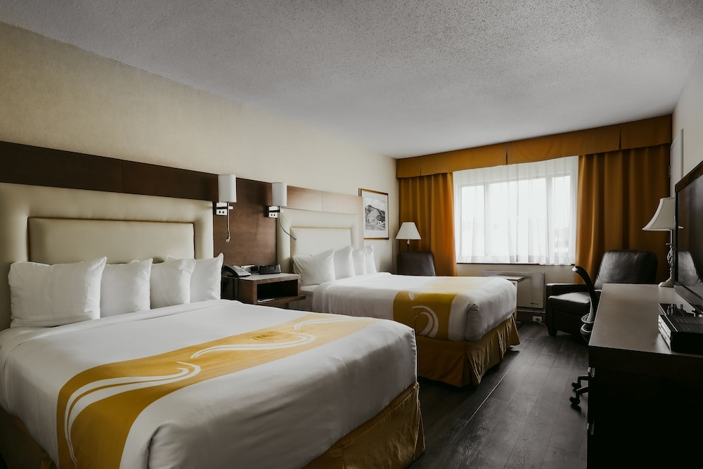 Quality Inn & Suites Gatineau 6/42