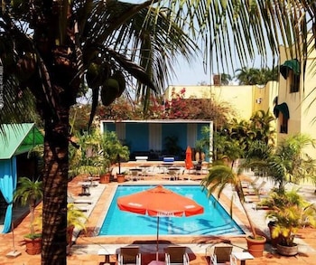 Maria Plaza Hotel 2/65
