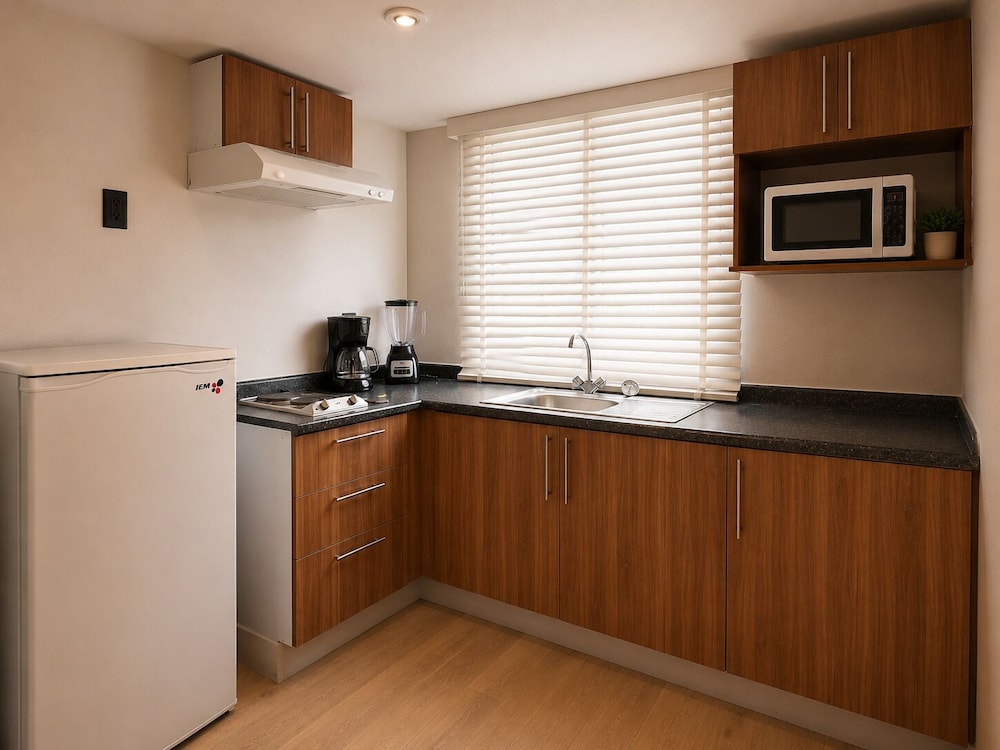 Suites Hipolito Taine 6/50