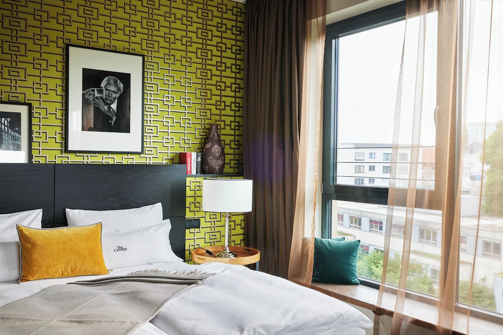 George, Junior Suite, King Bed