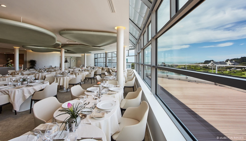 MIRAMAR CROUESTY HOTEL 54/66