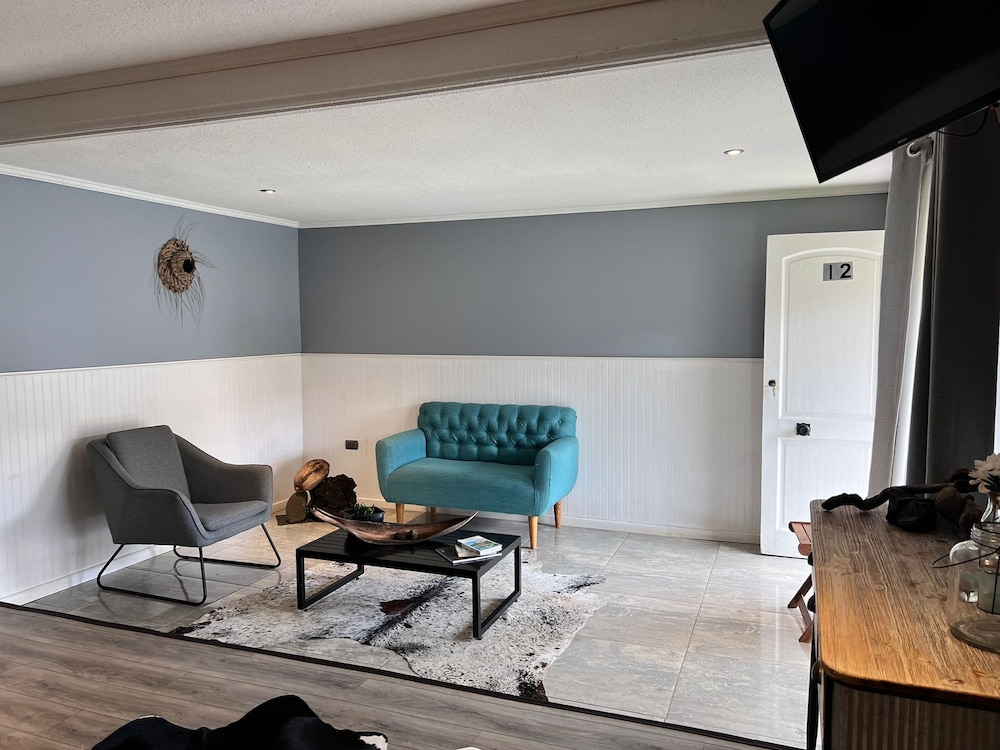 Inaki Uhi Hotel 37/50