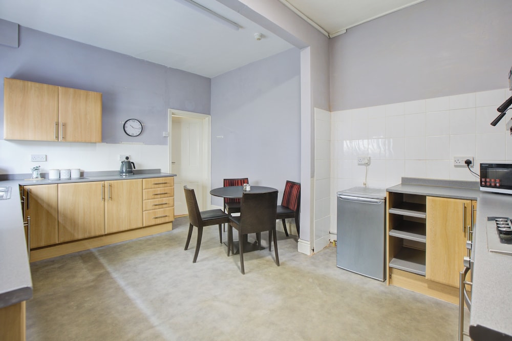 The New Sandringham Court Hotel & Norma Jeans Bar&Brasserie 5/50