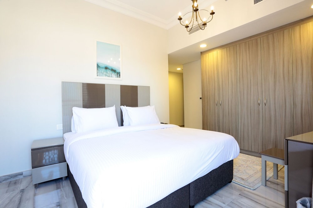 Marbella Holiday Homes 27/50