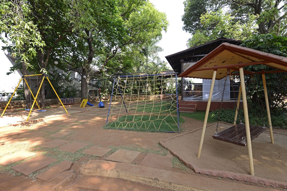 Athiva Resort & Spa Khandala 42/48