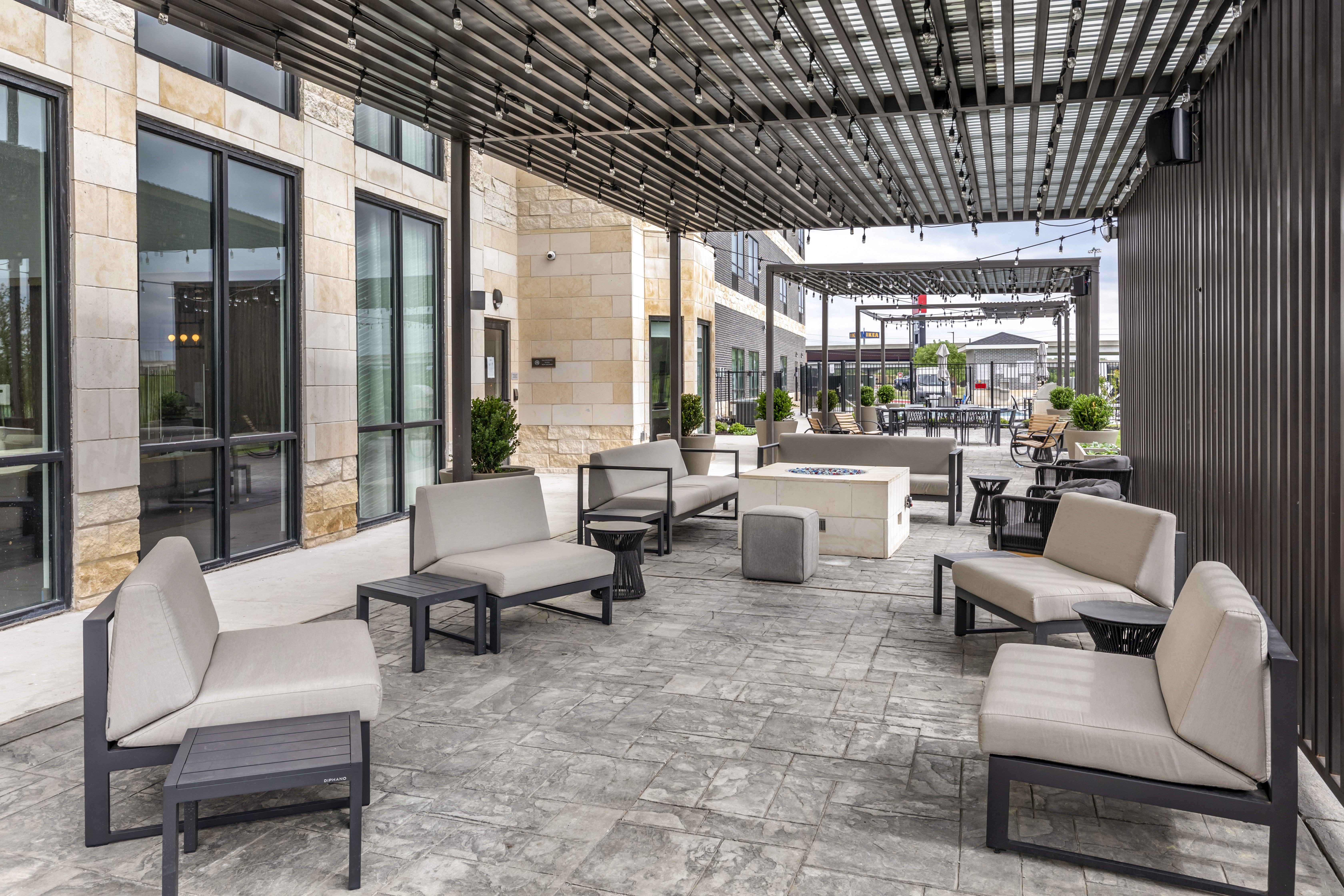 Staybridge Suites Dallas - Grand Prairie 33/70