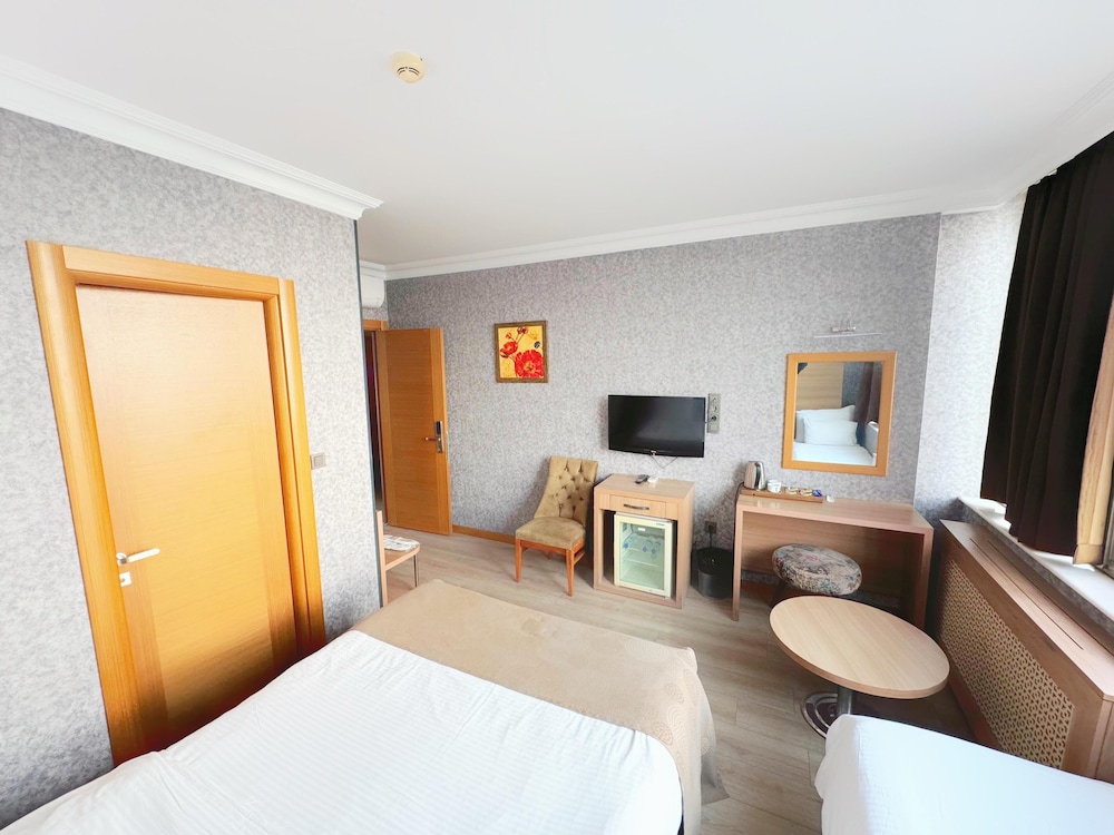 Lounge Boutique Hotel 9/50