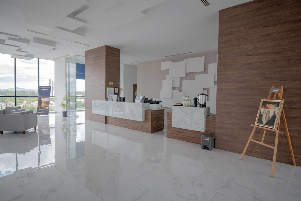Wyndham Puebla Angelopolis 5/46