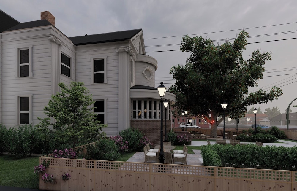 The Bell Inn & Tavern 7/50
