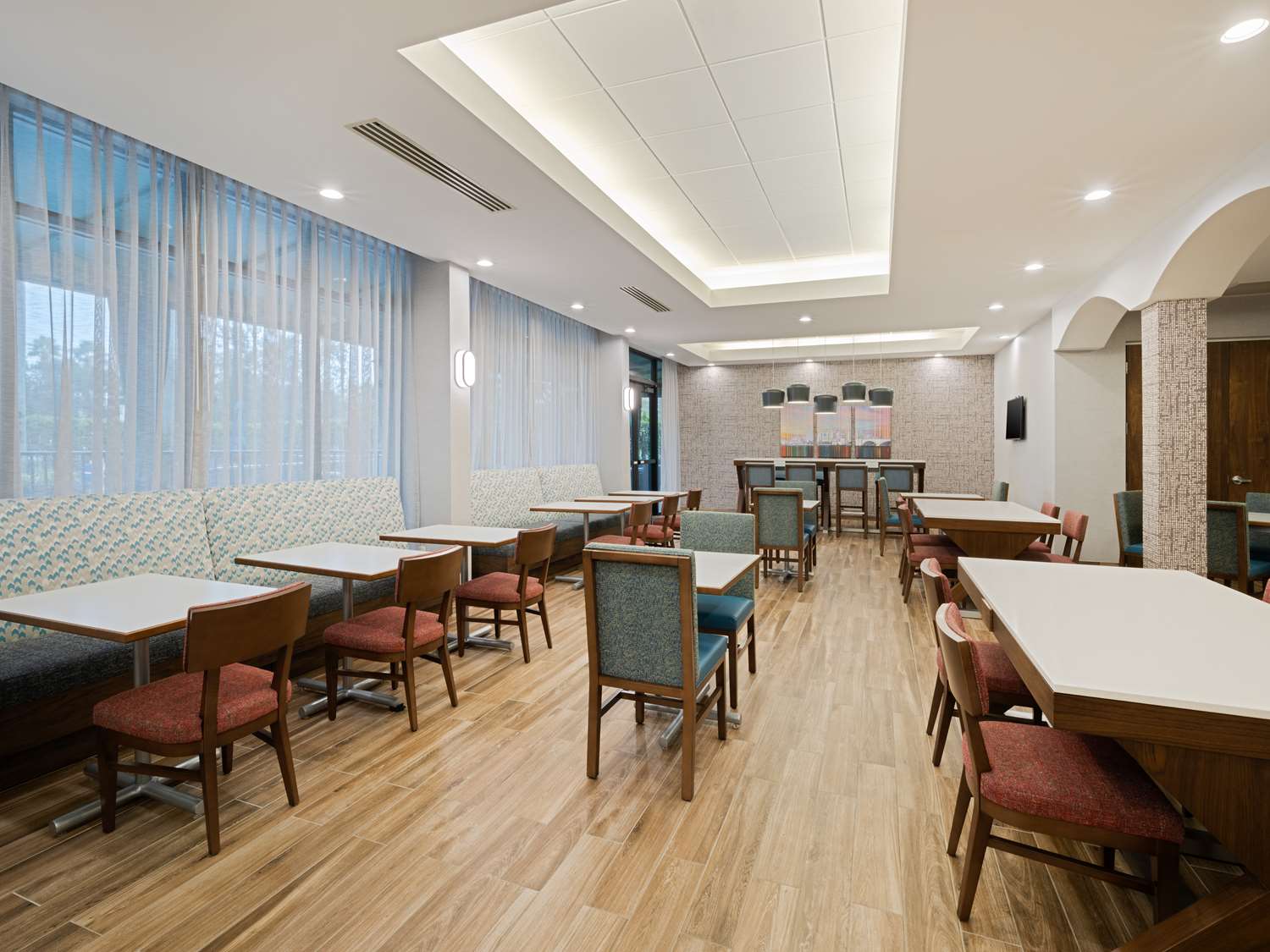 restaurant cafeteria