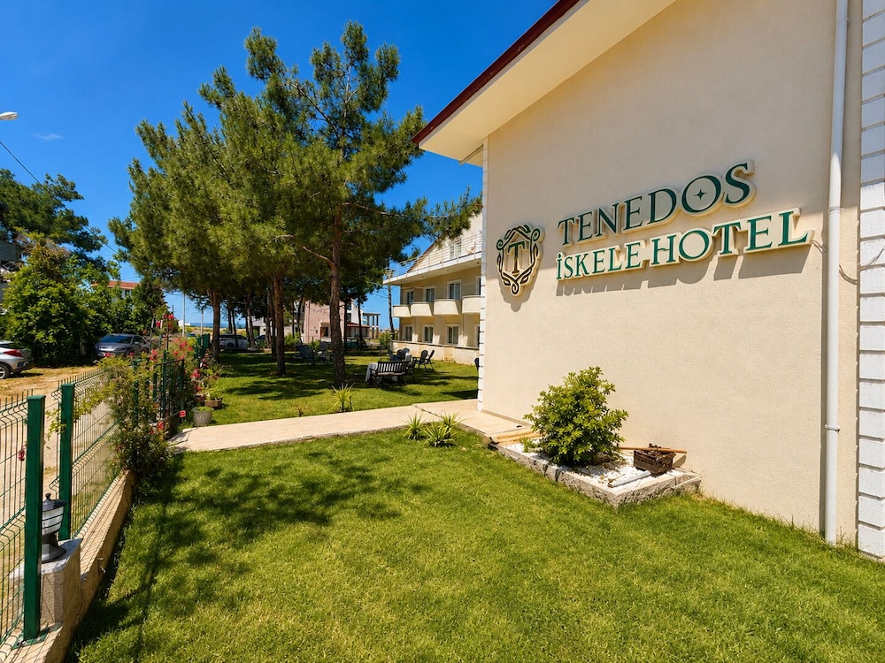 Tenedos Iskele Hotel 40/45