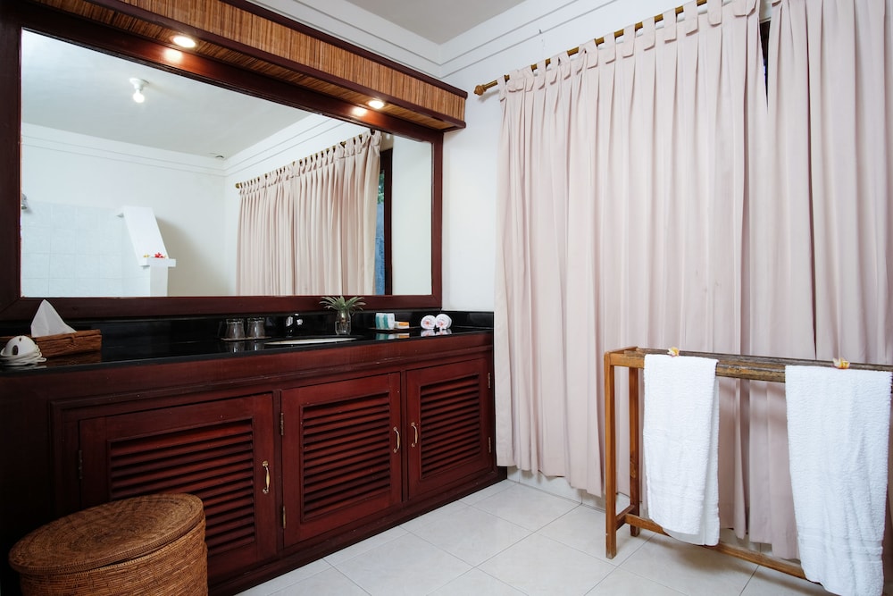 Villa Unggul 3/50