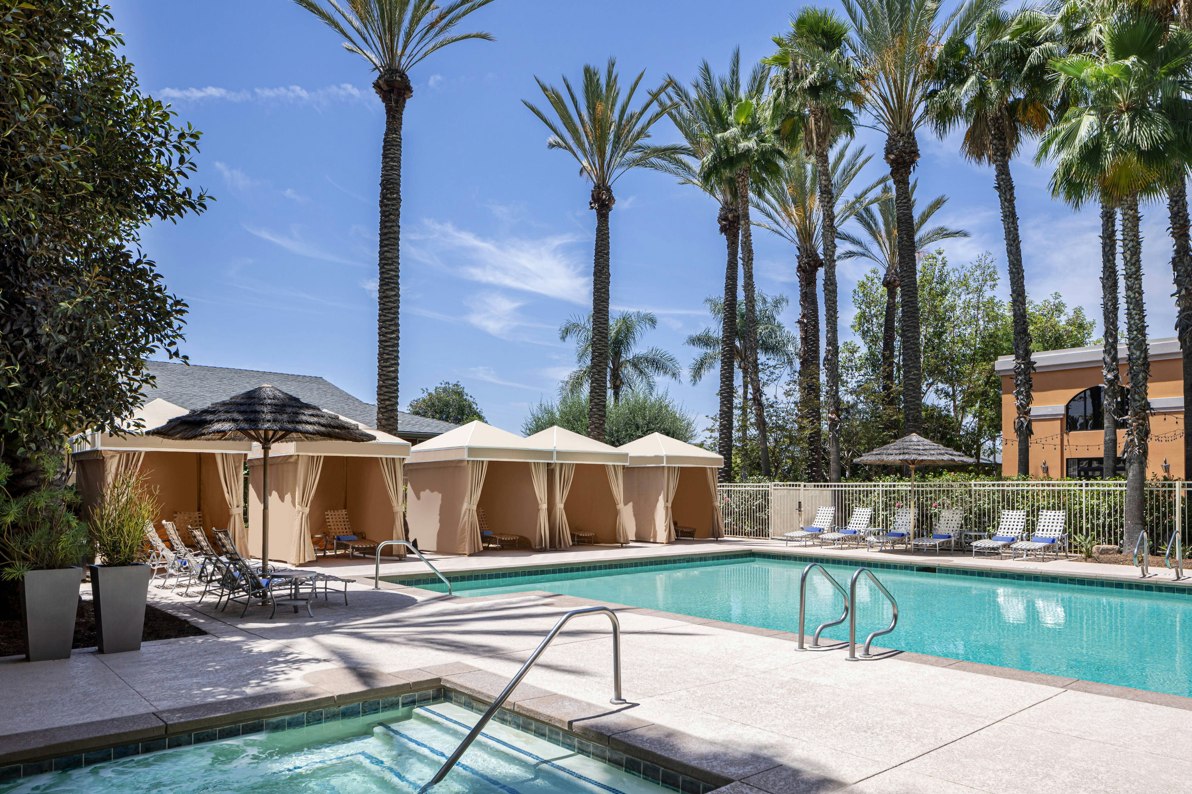 Delta Hotels Anaheim Garden Grove 18/41