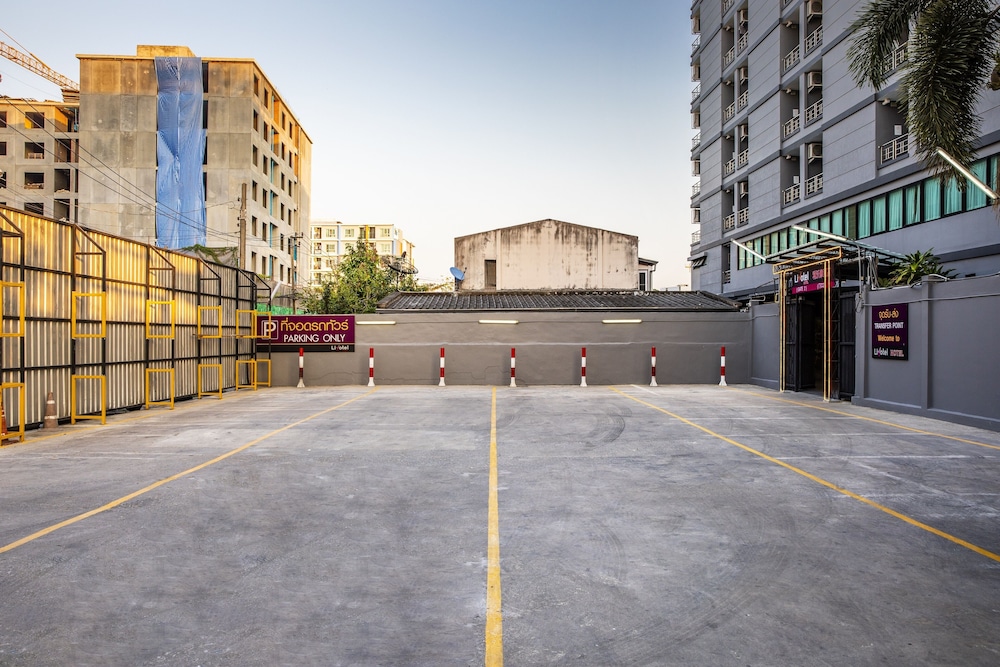 Livotel Hotel Hua Mak Bangkok 62/68