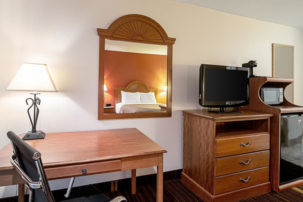 Quality Inn Aberdeen, SD 35/37